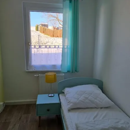 Ferienwohnung August 18 شقة Gelenau
